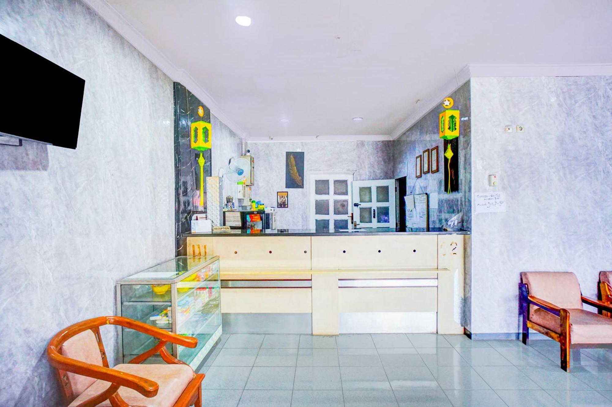 Hotel O Asyaffirah Near Masjid Raya Al Mashun Sm Raja Medan Esterno foto