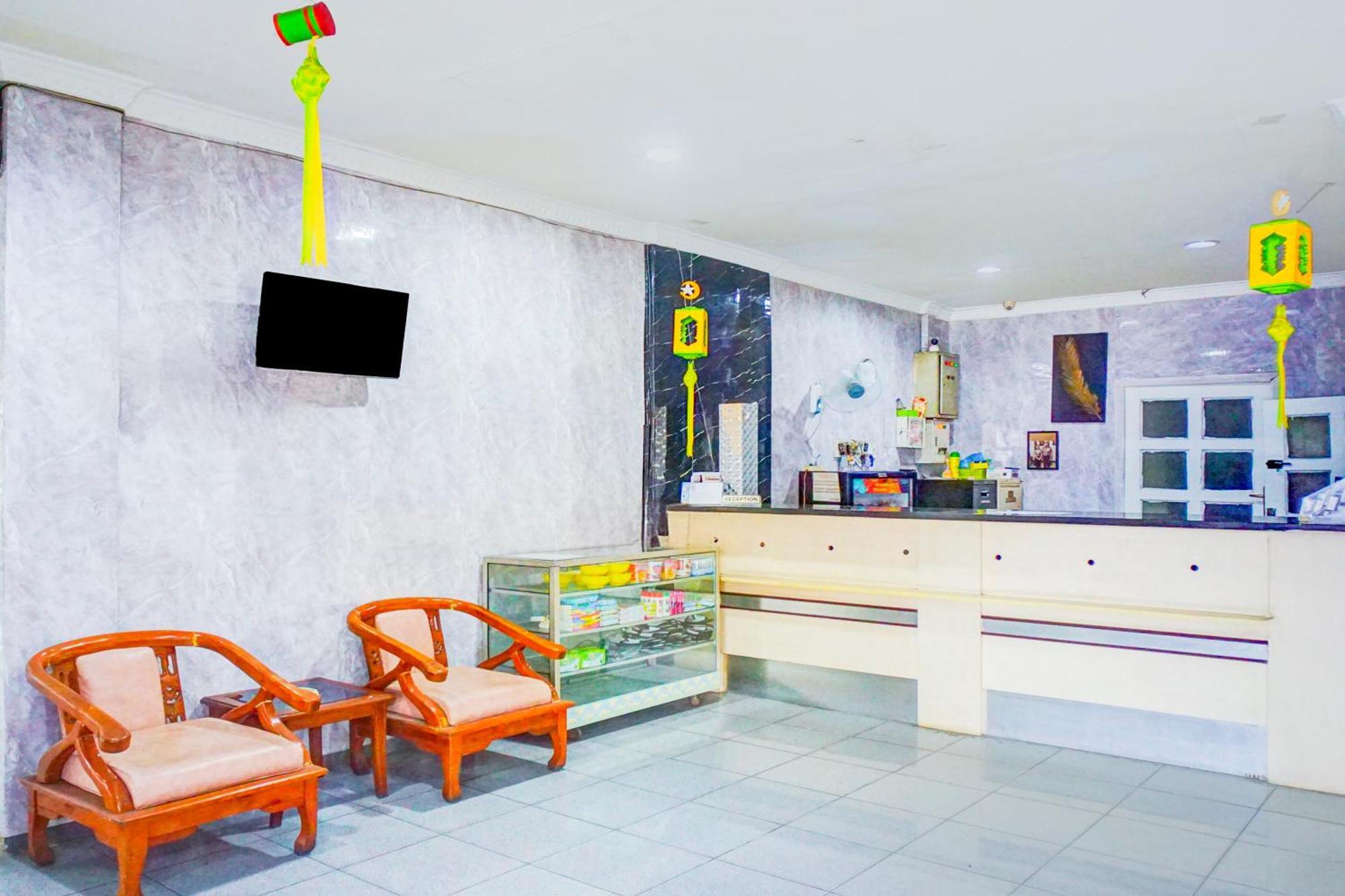 Hotel O Asyaffirah Near Masjid Raya Al Mashun Sm Raja Medan Esterno foto